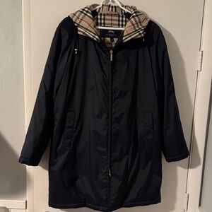 Burberry Navy nylon coat!